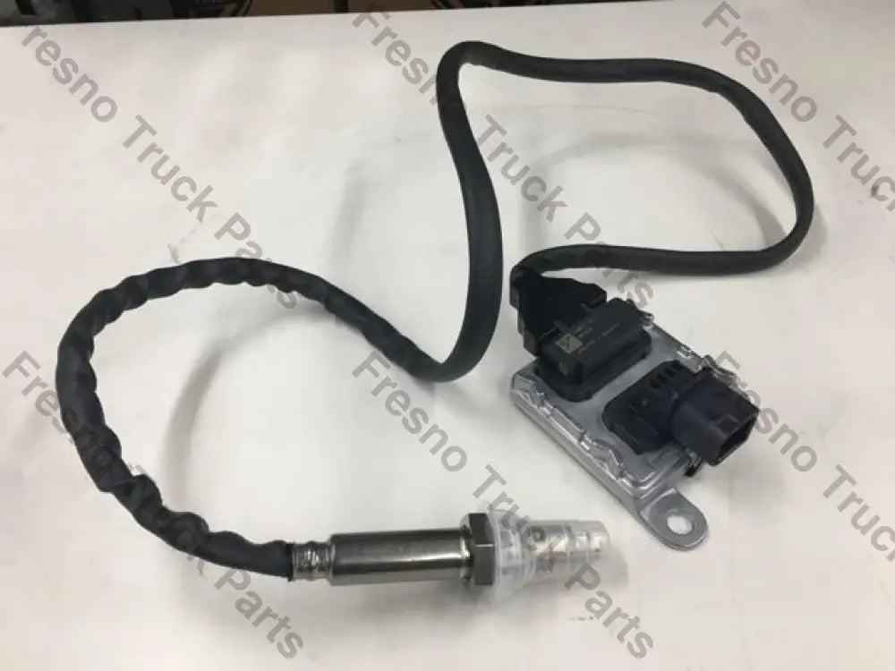 Cummins 4326874RX NOx Sensor Nitrogen Oxide Exhaust Sensor Heavy Duty Truck Exhaust NOx Sensor