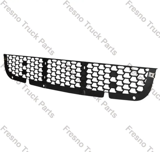 564.46379 - Bumper Mesh 1-Piece Freightliner P4 Bumper Mesh